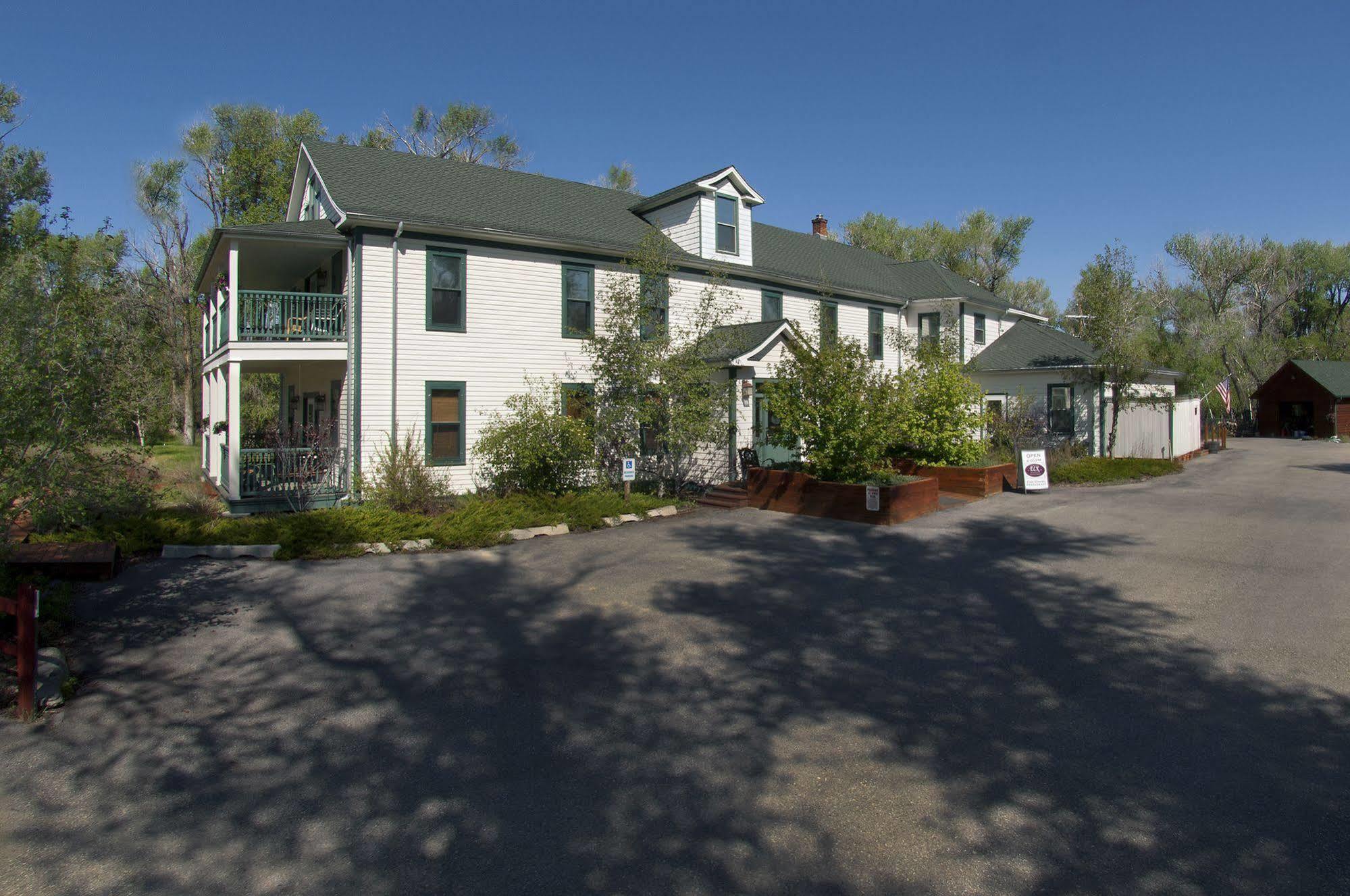 The Historic Elk Mountain Hotel Exteriör bild